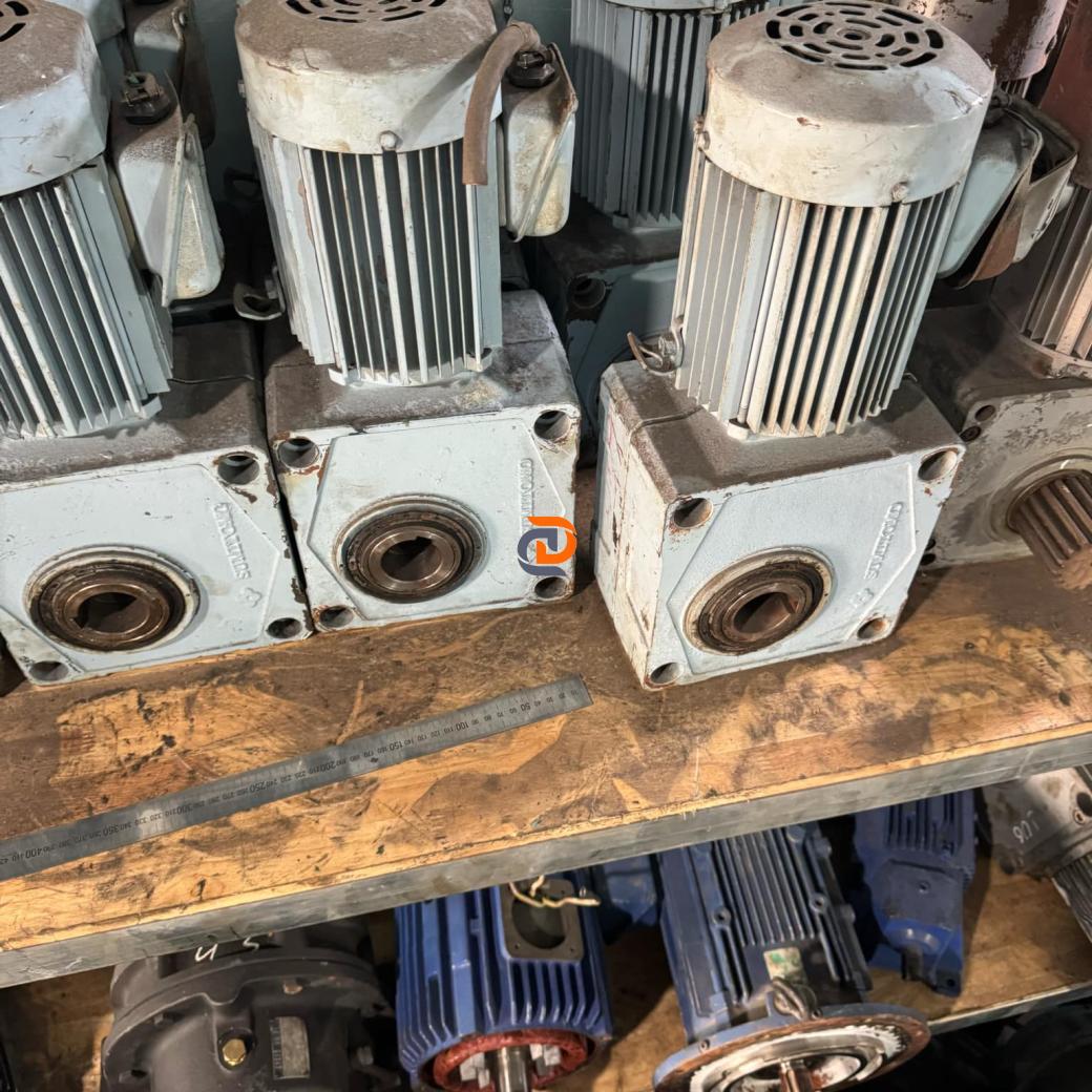  Moto giảm tốc - vô cấp -Động cơ điện Đại Dương -5.5kw (7.5hp)