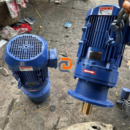 Motor Giảm Tốc 5.5kW (7.5HP)